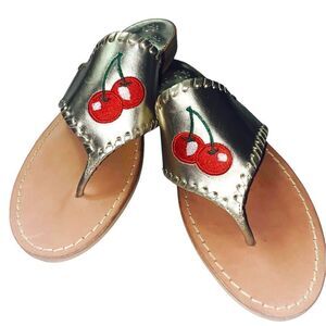 Jack Rogers Wm’s Sz 11 Platinum Silver Whipstitch Cherry Detailing Thong Sandal